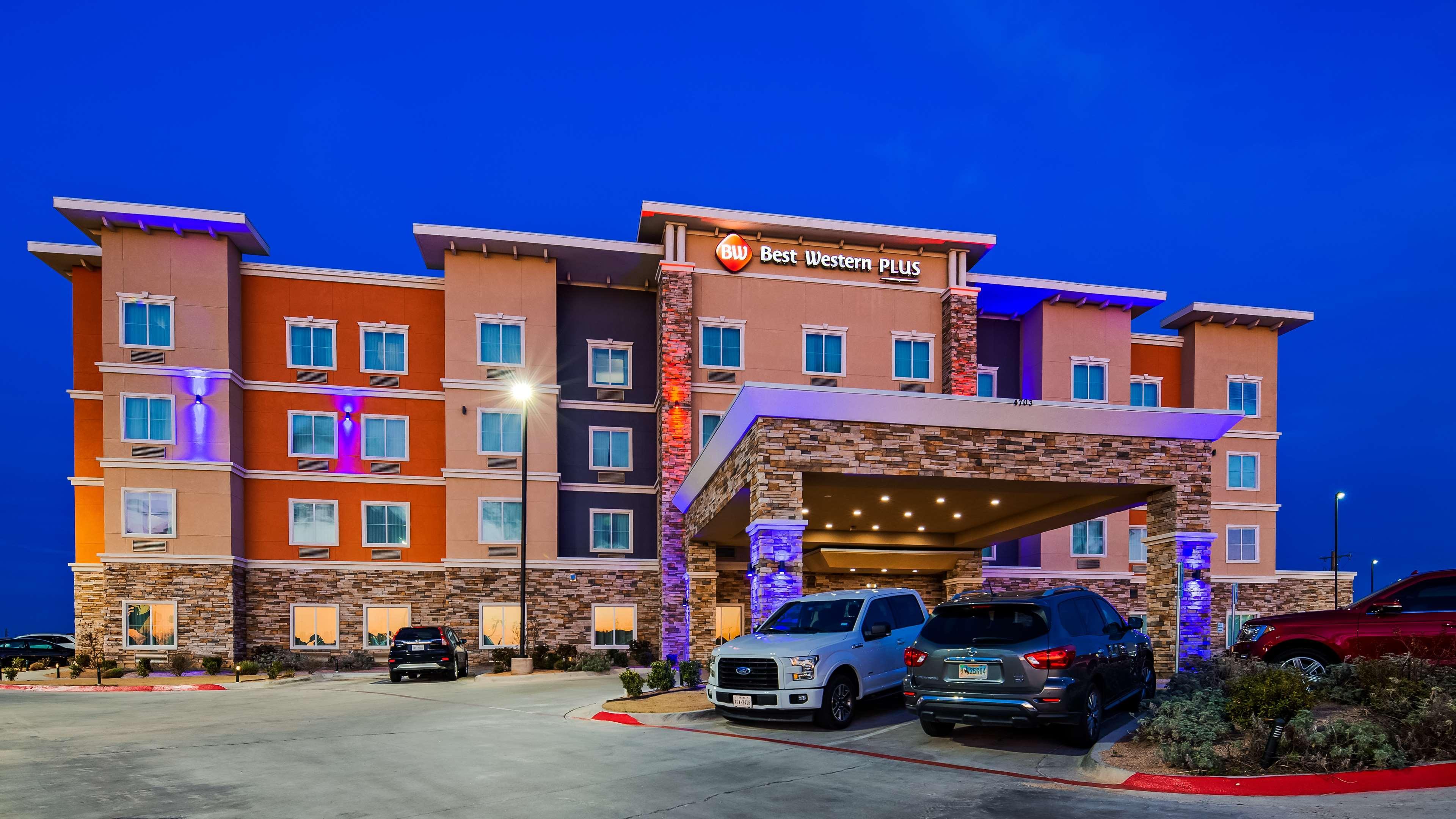 Best Western Plus Tech Medical Center Inn Lubbock Exterior photo